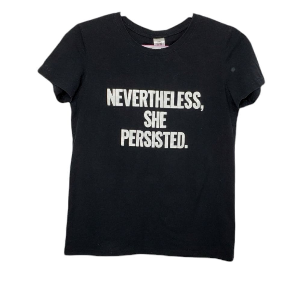 NEVERTHELESS SHE PERSISTED t-shirt‎ black quote short sleeve S